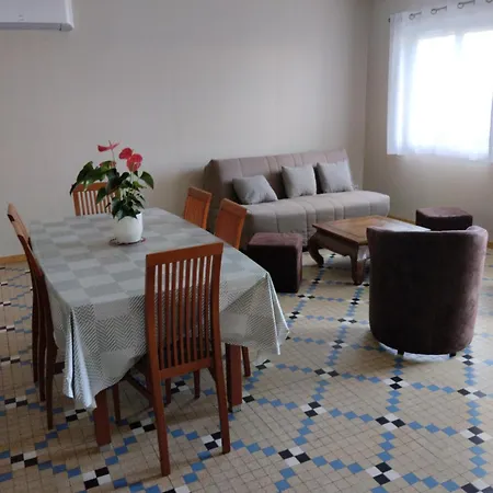 La Maison De L'ormeau