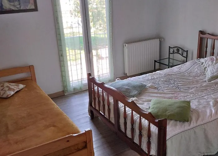 Hébergement de vacances La Maison De L'ormeau *