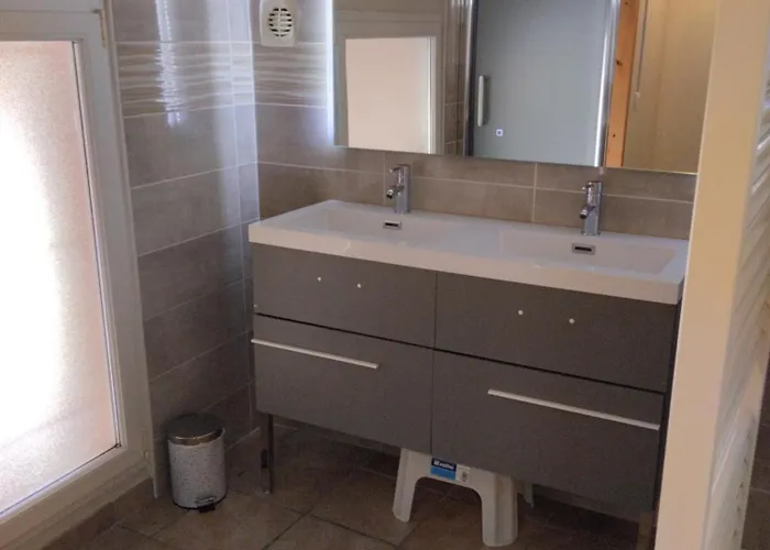 Hébergement de vacances La Maison De L'ormeau *