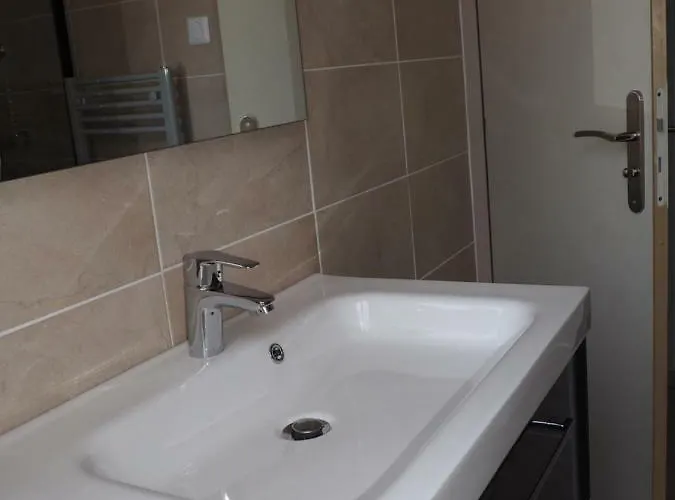 La Maison De L'ormeau Hébergement de vacances Montauban