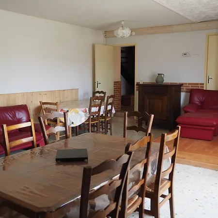 La Maison De L'ormeau * מונטובן