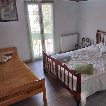 בית נופש La Maison De L'ormeau *