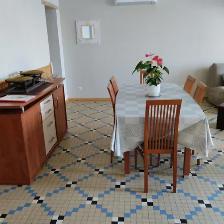 Hébergement de vacances La Maison De L'ormeau