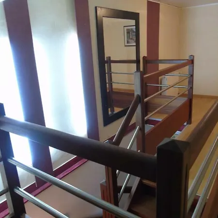 La Maison De L'ormeau בית נופש מונטובן