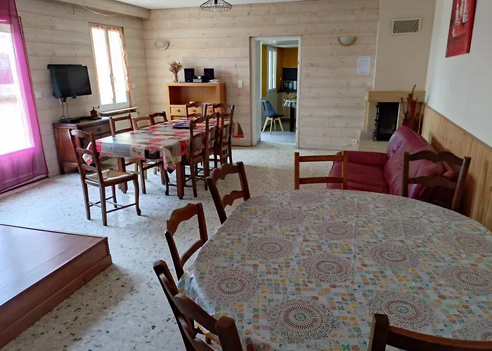 度假居 La Maison De L'ormeau